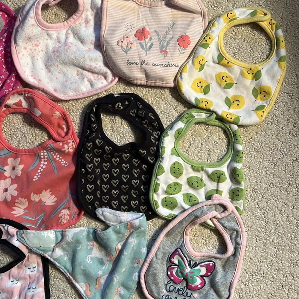 Bibs - Picture 3 of 3